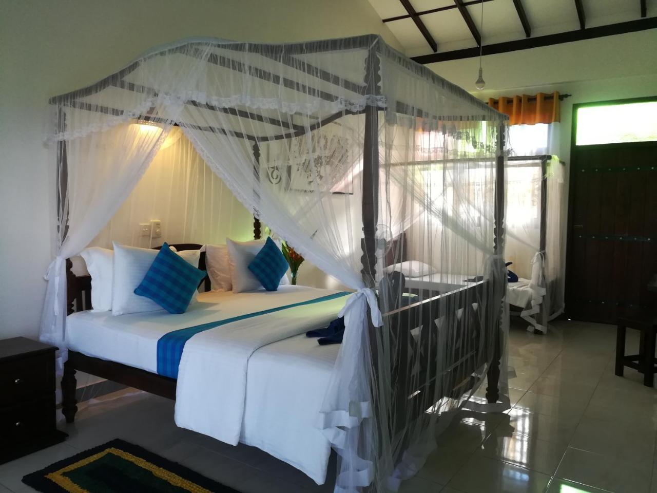Green Hill Paradise Villa Унаватуна Экстерьер фото